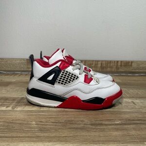Air Jordan 4 Fire Red Casual Sneakers Kids Size 10c White Red Black GUC‎